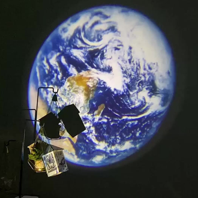 Aurora Moon Galaxy Projection  - đánh giá và giá Night Light Projector Stars